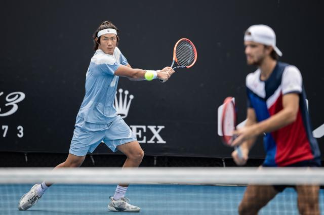 篮球比赛-张奔斗：澳网男双四强张之臻，并不想当双打专家