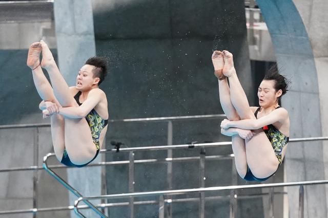 篮球比赛-中国跳水队大幅调整双人组合 陈芋汐将搭档全红婵